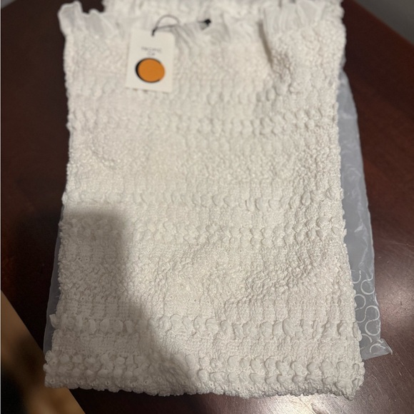 Dress - Picture 6 of 6